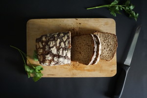 bread-breakfast-knife